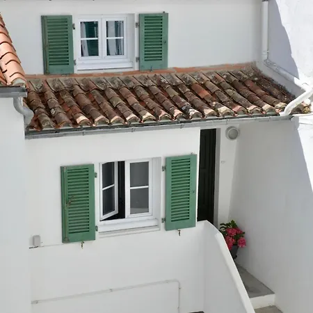 Maisonnette L'oeil En Re